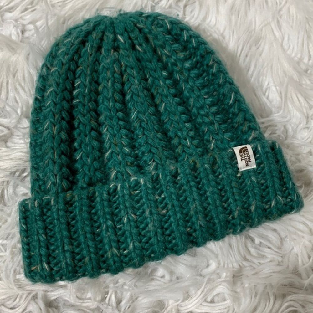 THE NORTH Face Rhodina beanie chunky knit foldover NWOT women’s one size